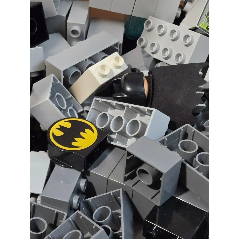 LEGO Duplo DC Super Heroes Batman Robin Joker Batwing 4lb Bulk Lot Black Grey